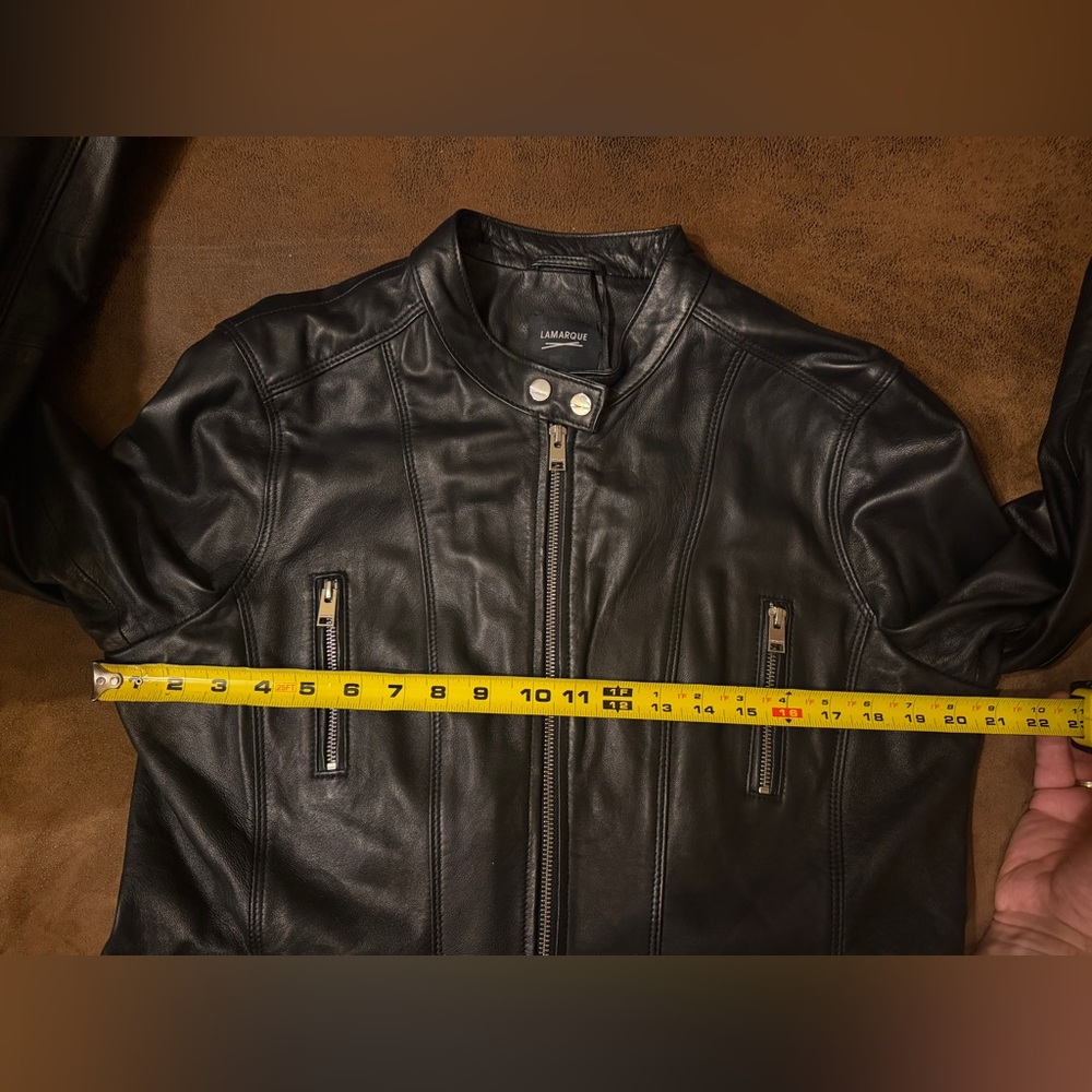 Lamarque Black Meryl Snap Stand
Collar Leather Moto Jacket Size XL,NWT - Picture 10 of 10